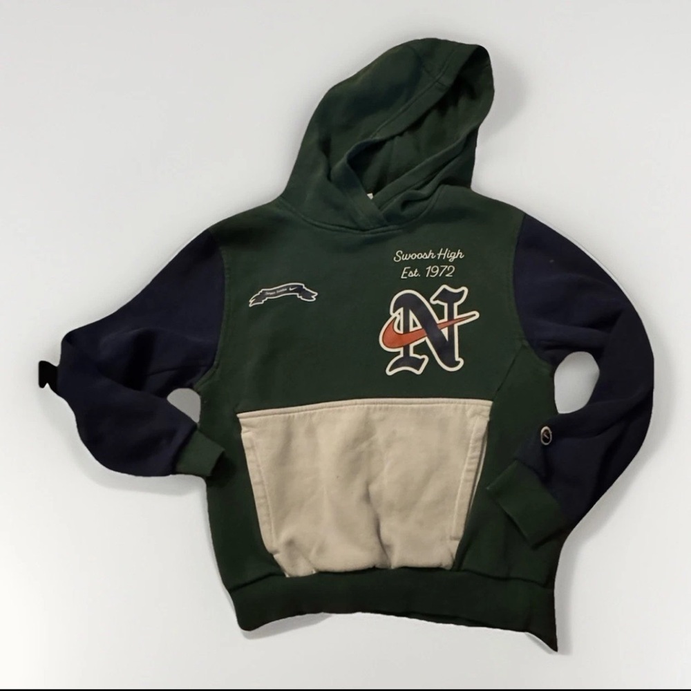 Nike Kids Hoodie Small Swoosh High EST Color Block Pullover Front Pocket